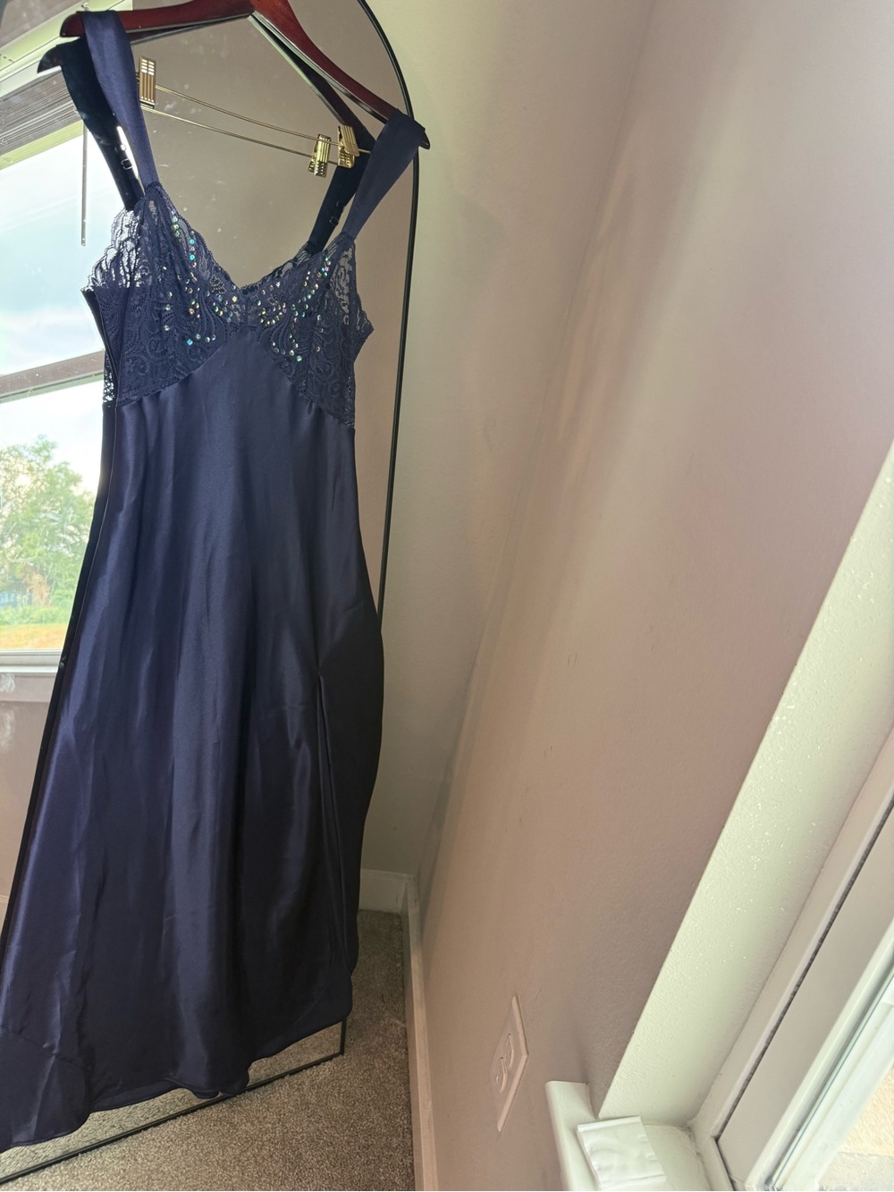 Victoria's Secret Vtg y2k Gold Label Satin Lace-Trim Slip Dress